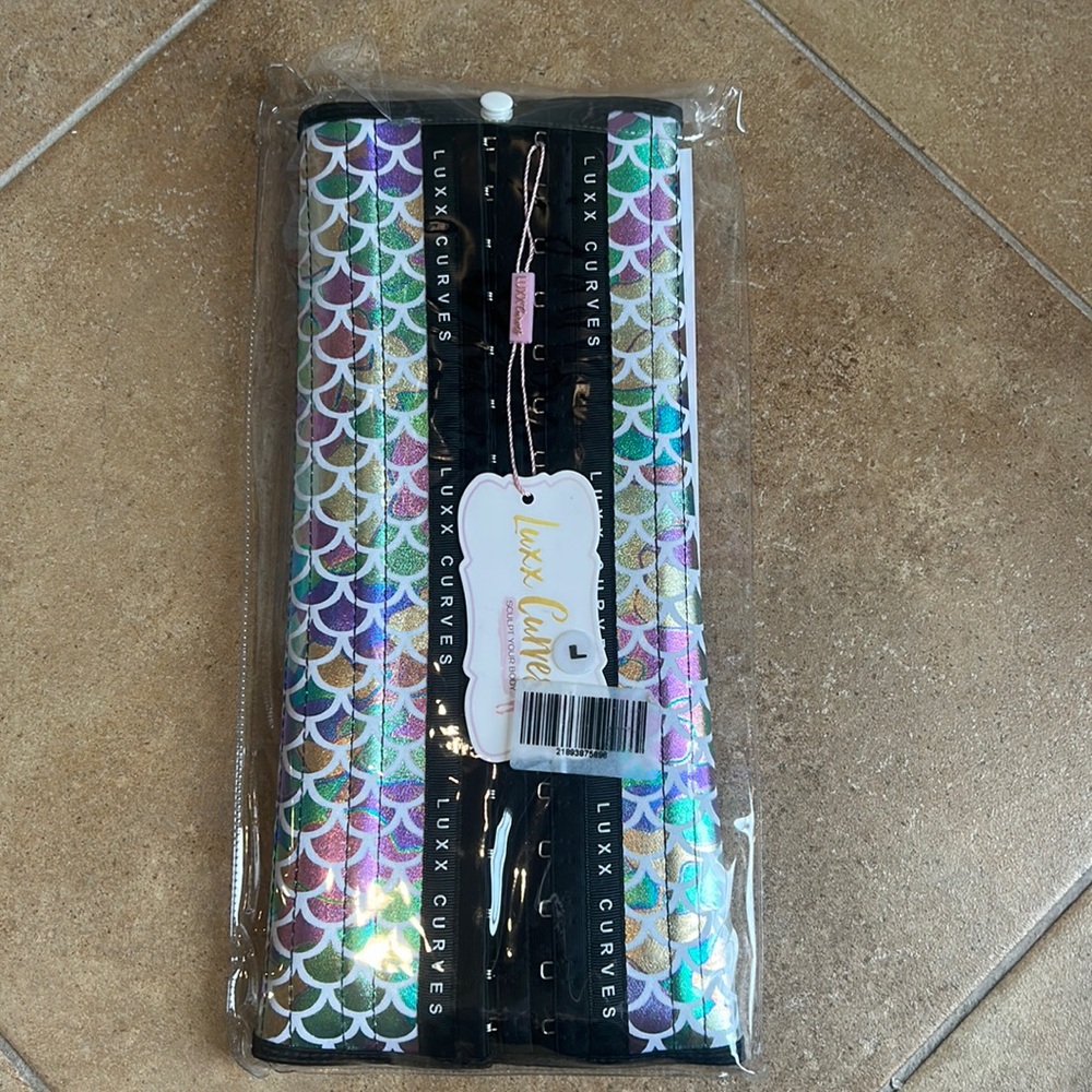 New in package Luxx Curves Mermaid size large, long torso Waist Trainer - Picture 2 of 4